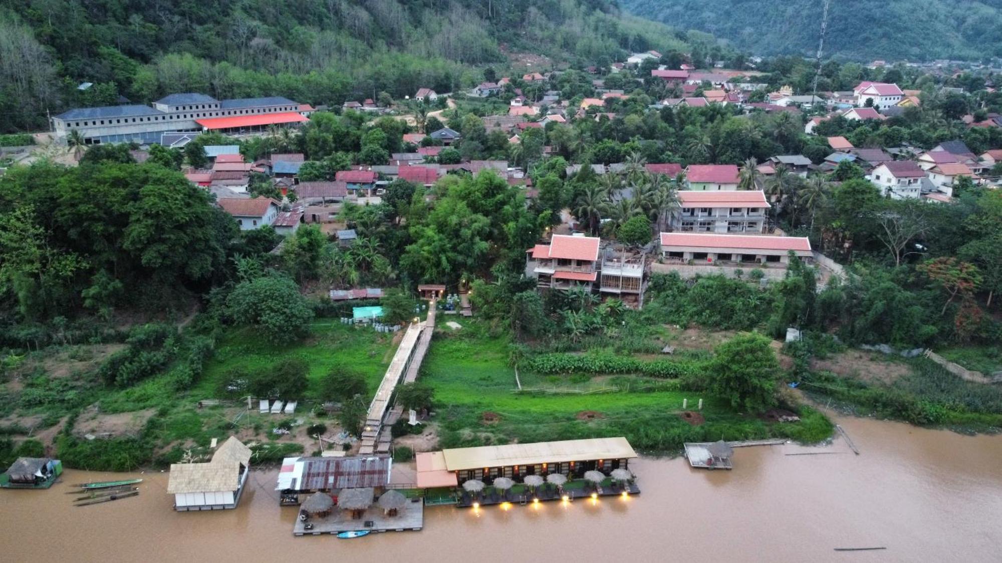 Hotel Amanda Boutique Nongkhiaw Exterior foto